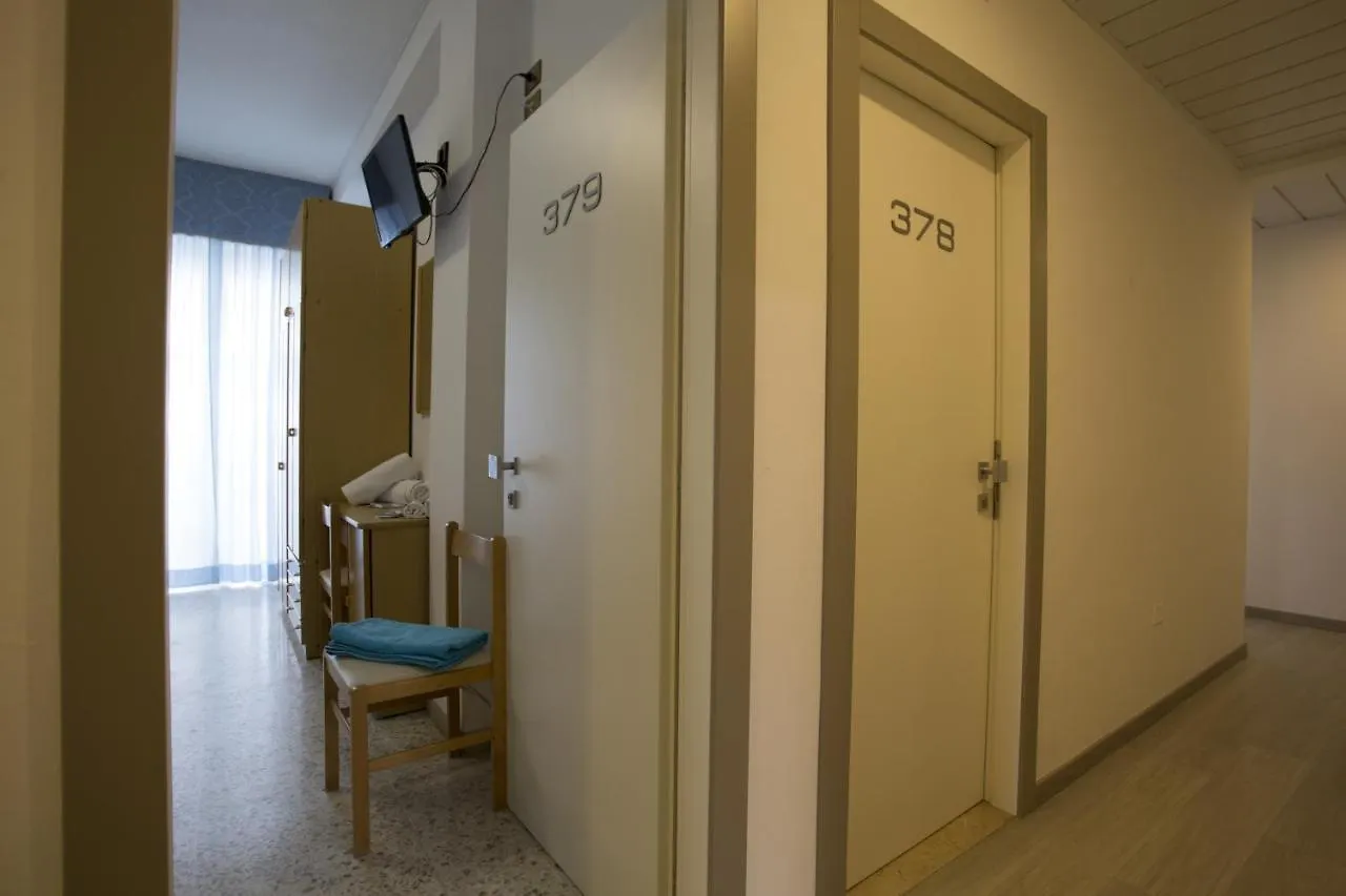 ***  Hotel Cristallo Misano Adriatico Ιταλία