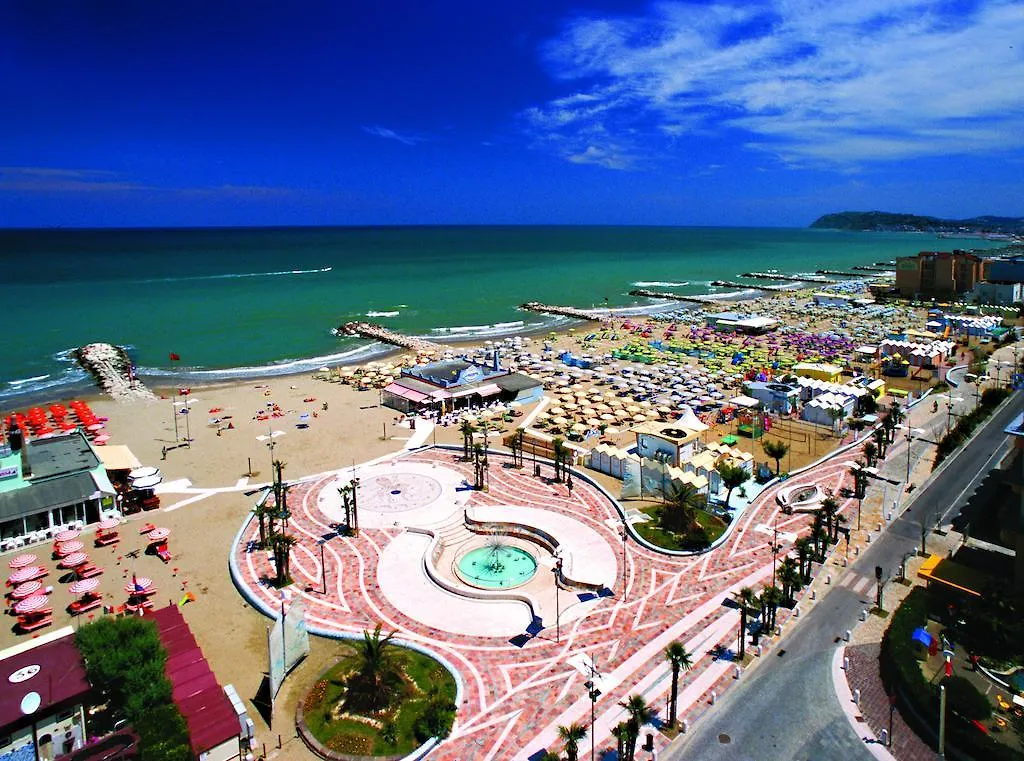 Hotel Cristallo Misano Adriatico 3*,  Italy